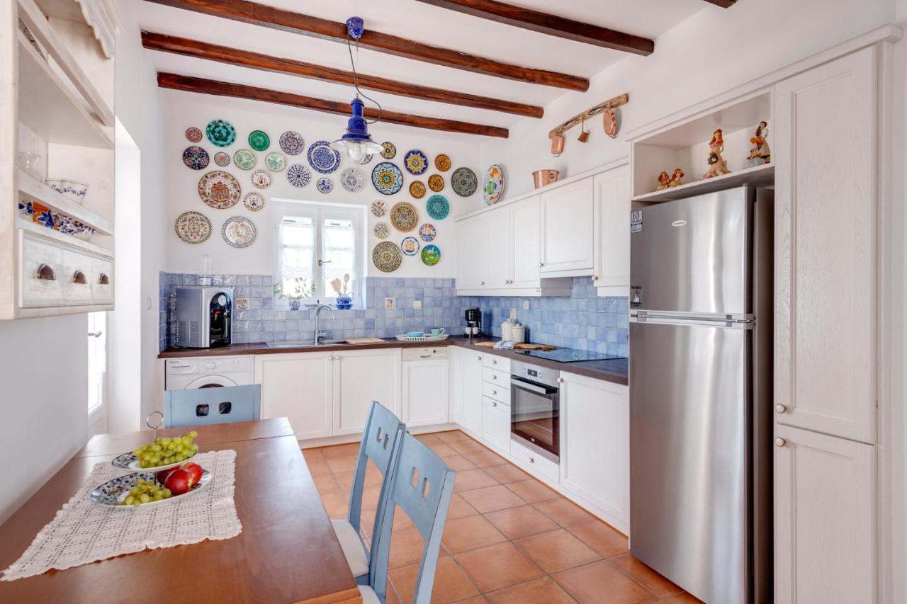 Cycladic Aura - Traditional Holiday Cottage Фінікас Екстер'єр фото
